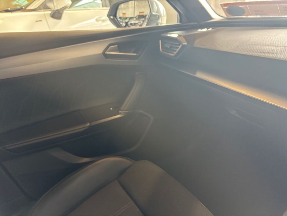 2023 Cupra Leon - image 20