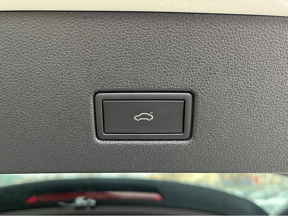 2022 Volkswagen T-Roc STLYE BLACK PACK AUTOMATIC 1.5 PETROL //LOW MILES//HIGH SPEC//KEYLESS ENTRY//ADAPTIVE CRUISE CONTROL//REVERSE CAMERA// €29,950