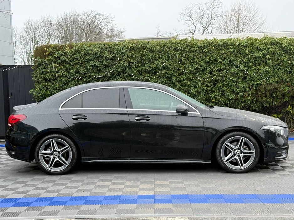 2022 Mercedes-Benz A Class A200d AMG-LINE PREMIUM PLUS // VIRTUAL COCKPIT // 360 PARKING SENSORS // DUAL ZONE CLIMATE CONTROL €33,900