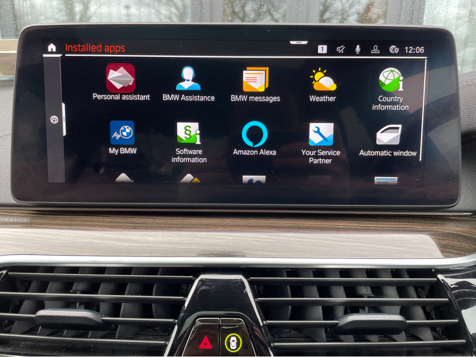 2021 BMW 5 Series - image 17