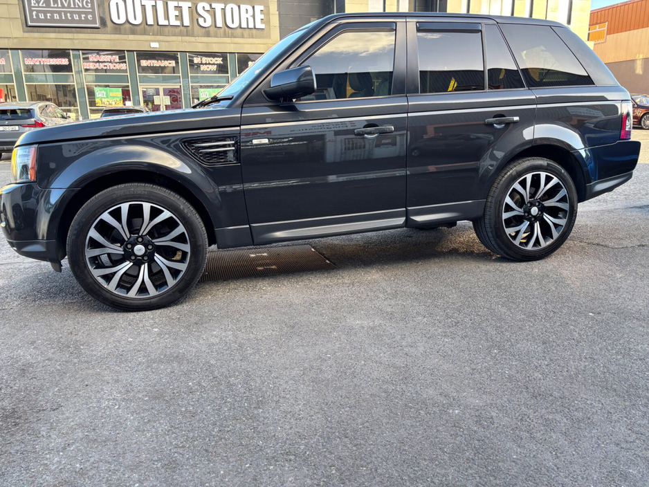2013 Land Rover Range Rover Sport - image 16