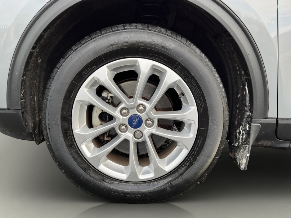 2023 Ford Kuga - image 9