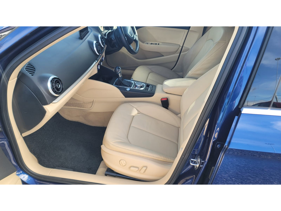 2015 Audi A3 Saloon - image 14