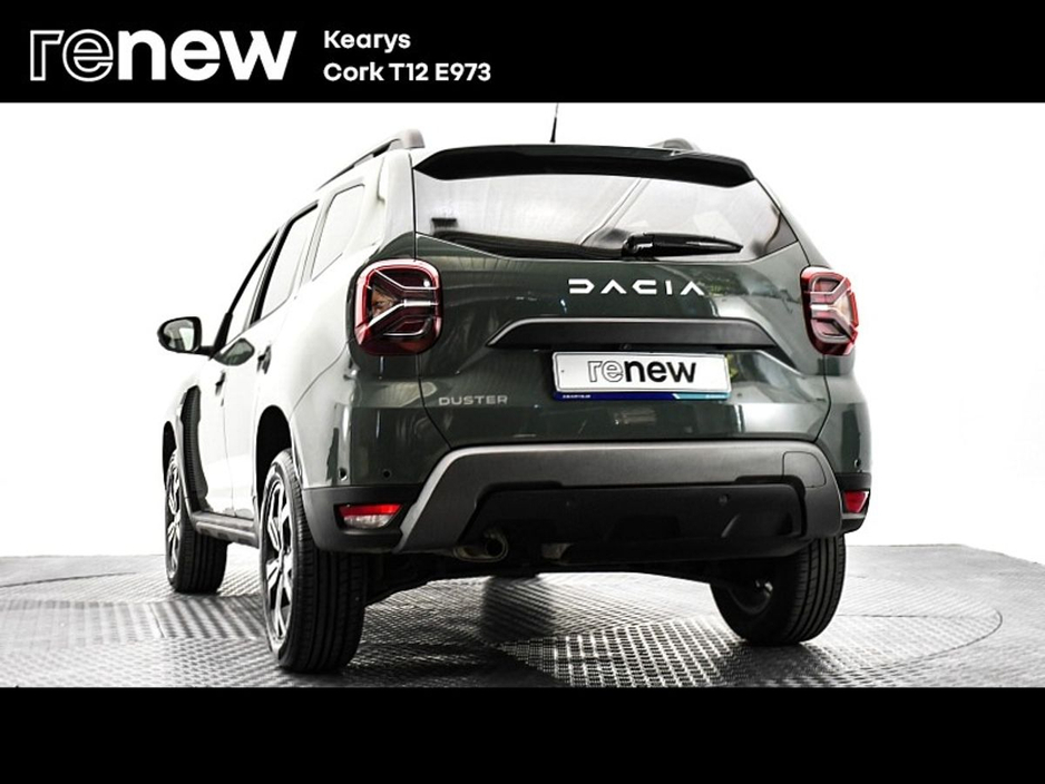2023 Dacia Duster - image 3
