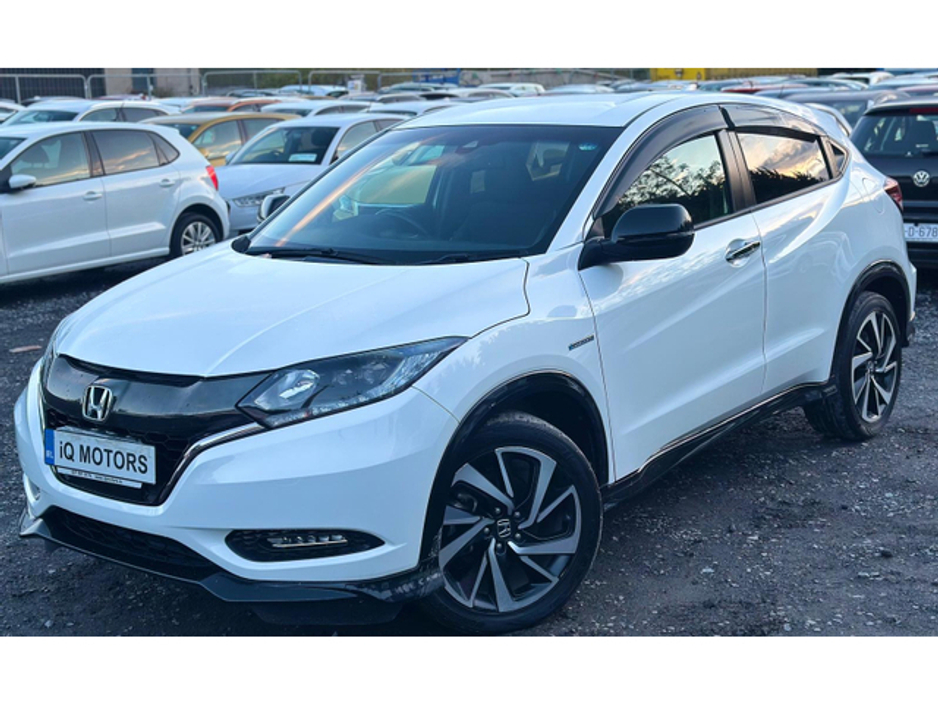 2017 Honda Vezel - image 3