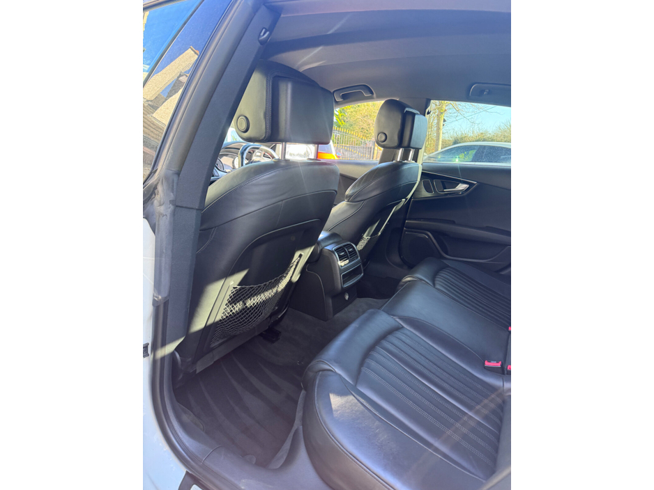 2013 Audi A7 - image 9