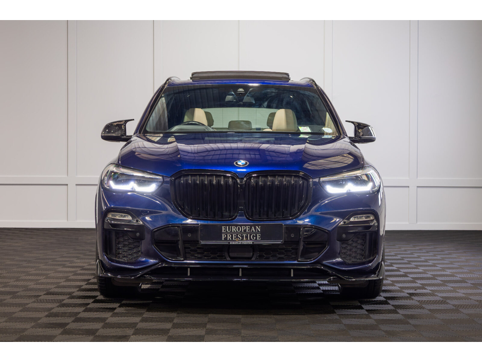 2021 BMW X5 - image 2