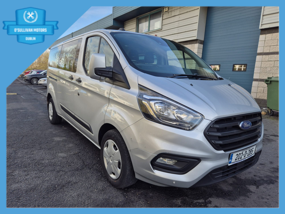 2020 Ford Transit Custom - image 3
