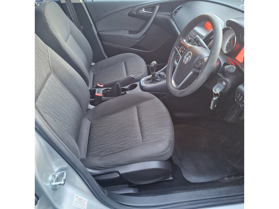 2014 Vauxhall Astra  €3,950