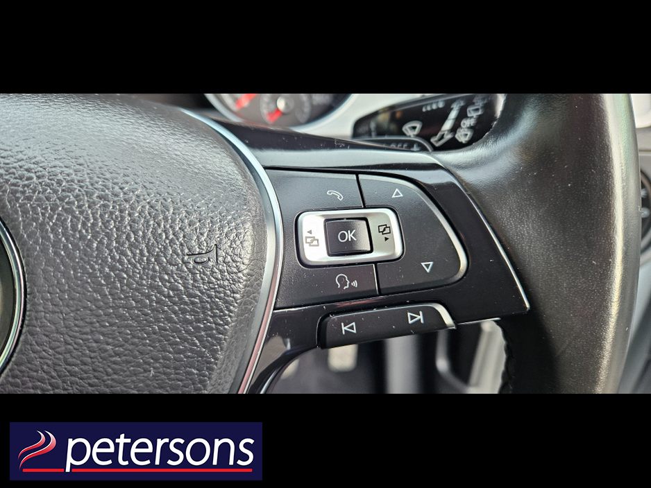 2017 Volkswagen Golf VOLKSWAGEN GOLF 1.2 PETROL AUTOMATIC - LOW MILEAGE €17,950