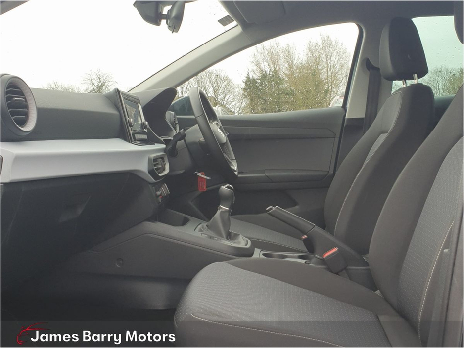 2023 SEAT Ibiza - image 4