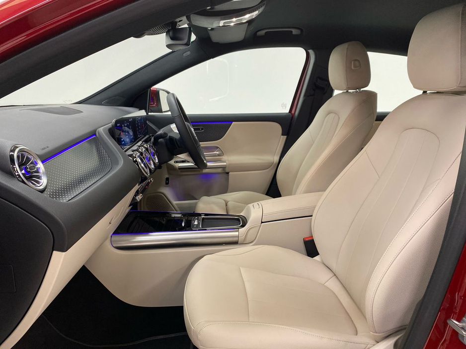 2025 Mercedes-Benz GLA Class - image 13