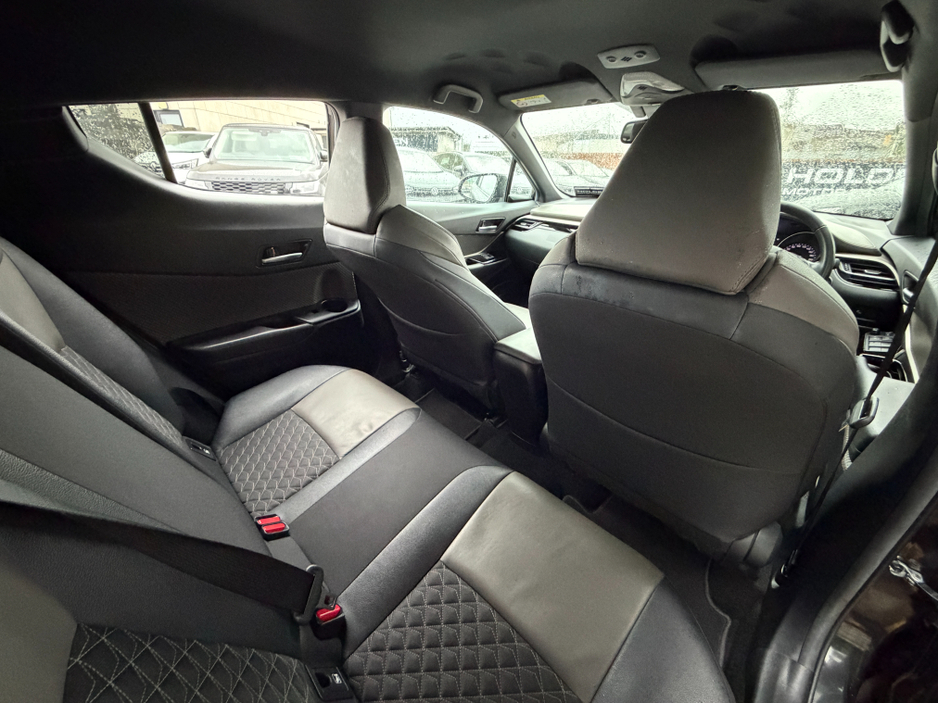 2023 Toyota C-HR HYBRID..KEYLESS ENTRY €22,350