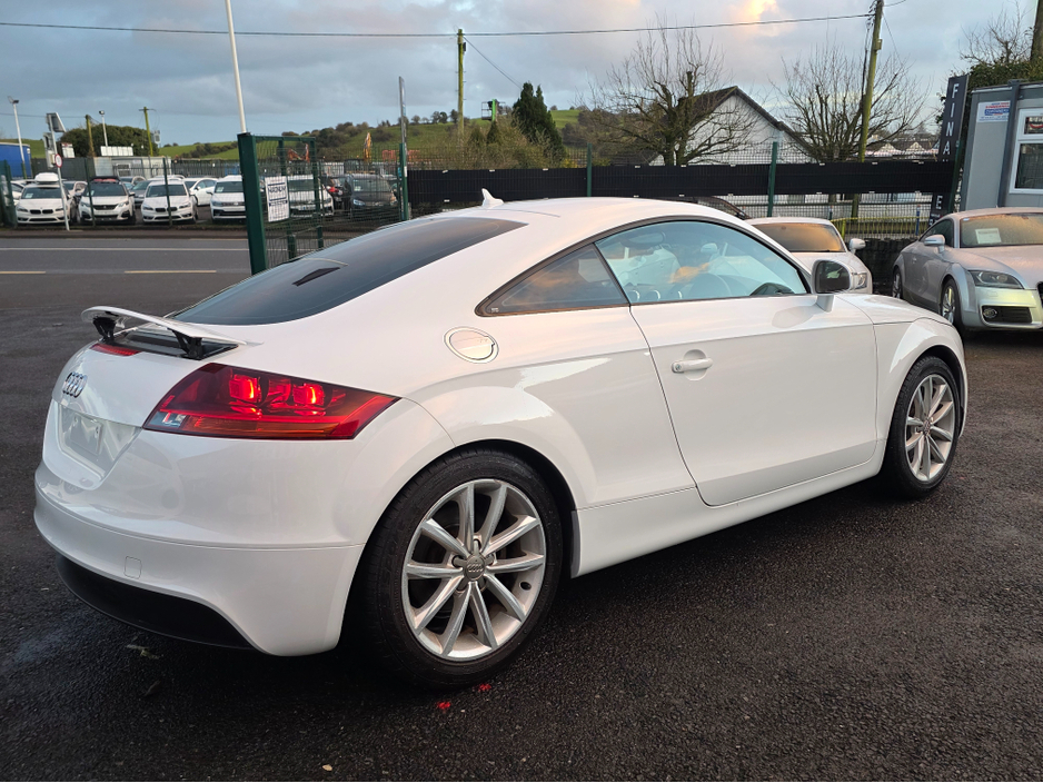 2012 Audi TT - image 5