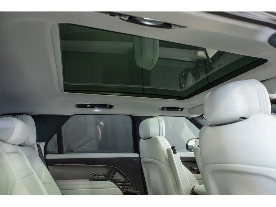 2023 Land Rover Range Rover Sport  €85,366