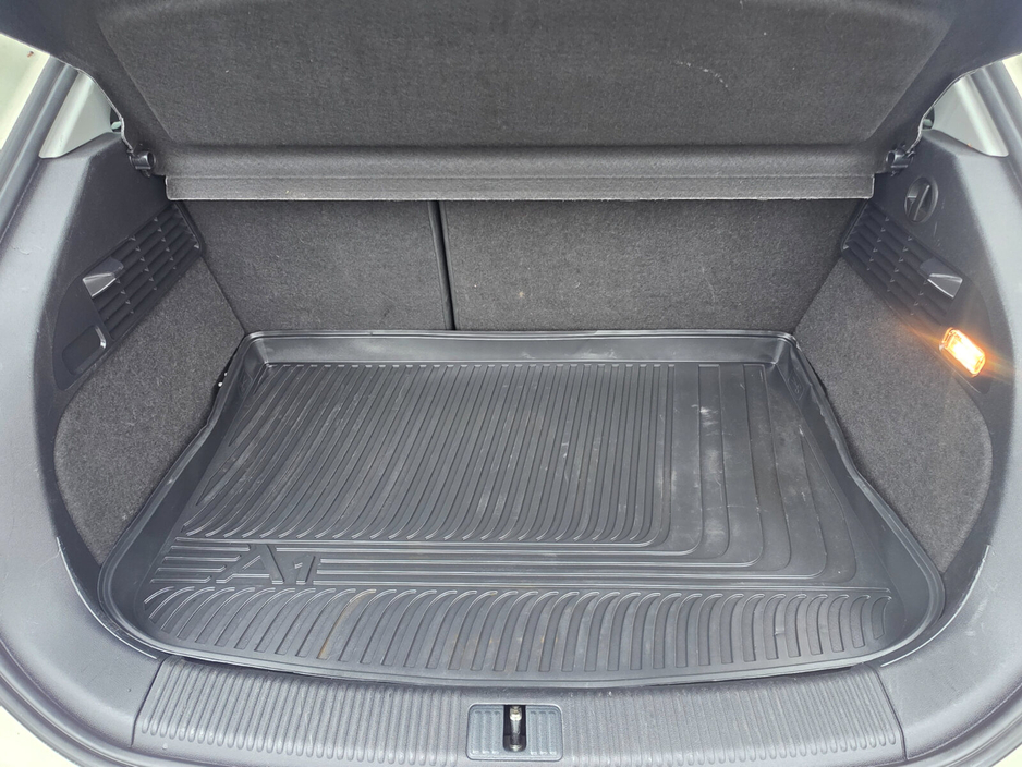 2014 Audi A1 - image 10