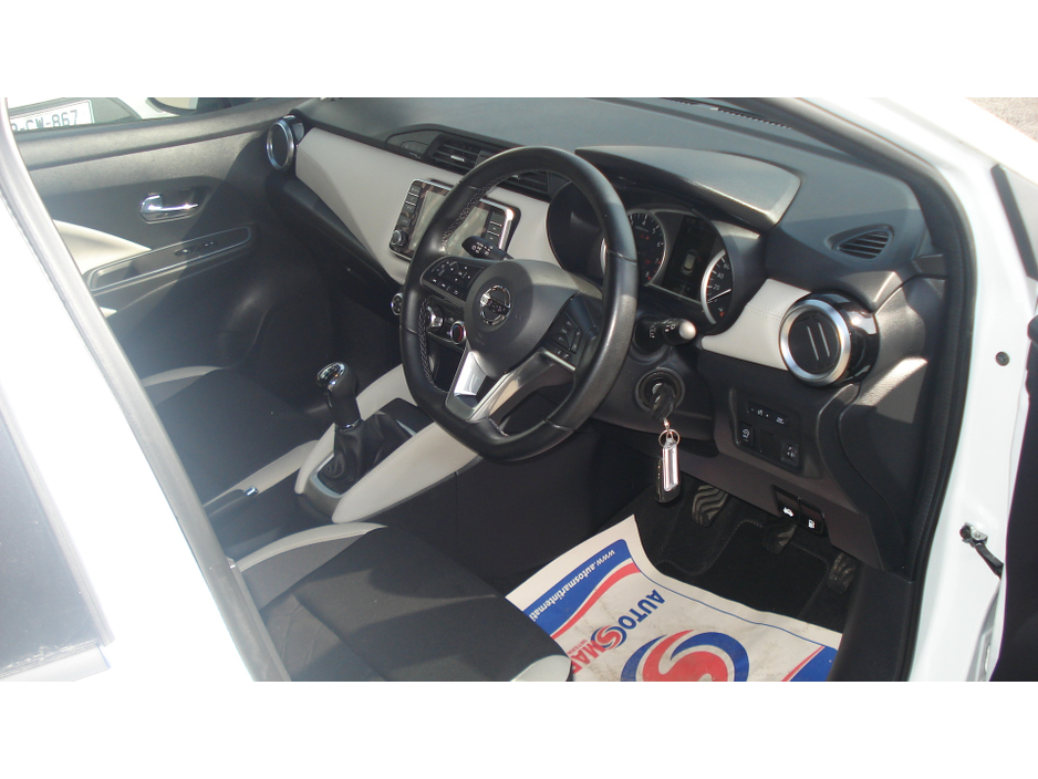 2023 Nissan Micra - image 4