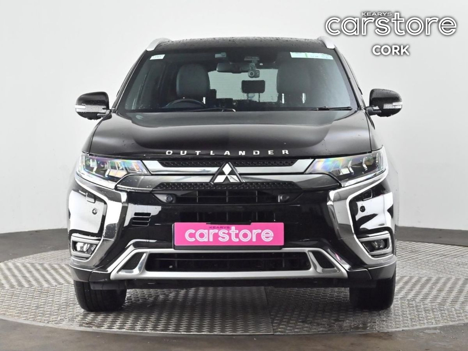 2021 Mitsubishi Outlander - image 8