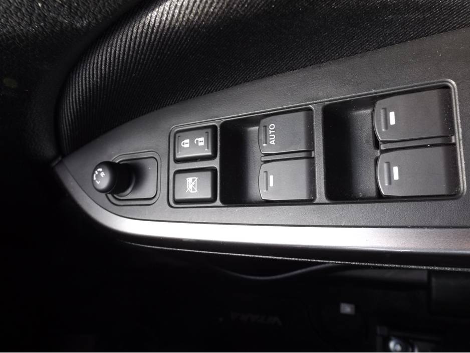 2024 Suzuki Vitara - image 9