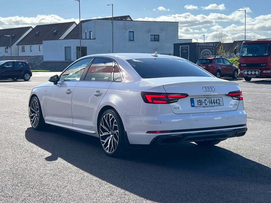 2019 Audi A4 - image 10