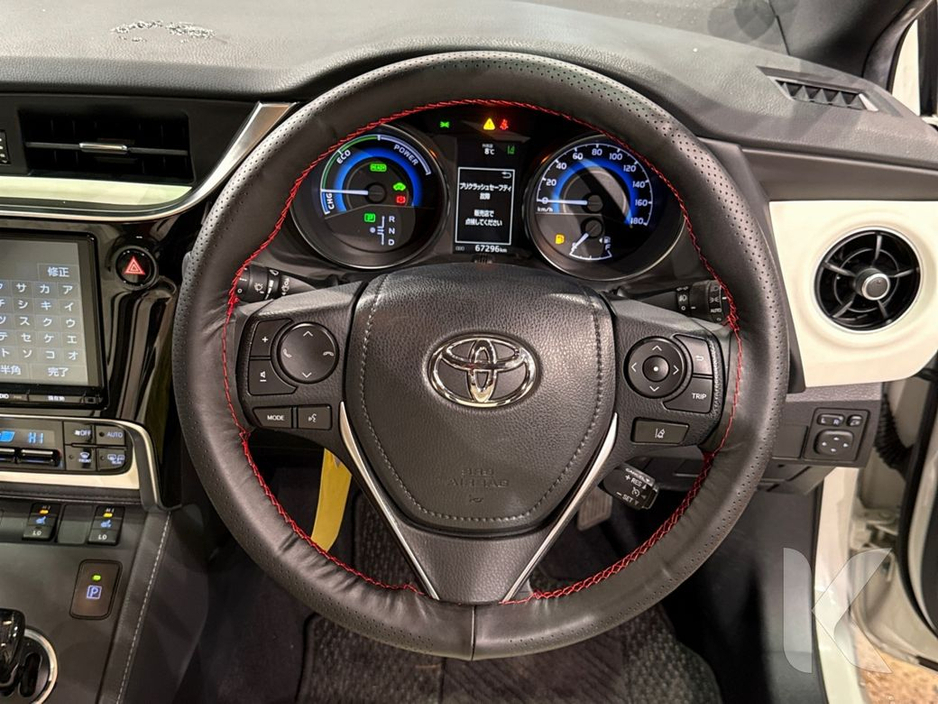 2017 Toyota Auris - image 15