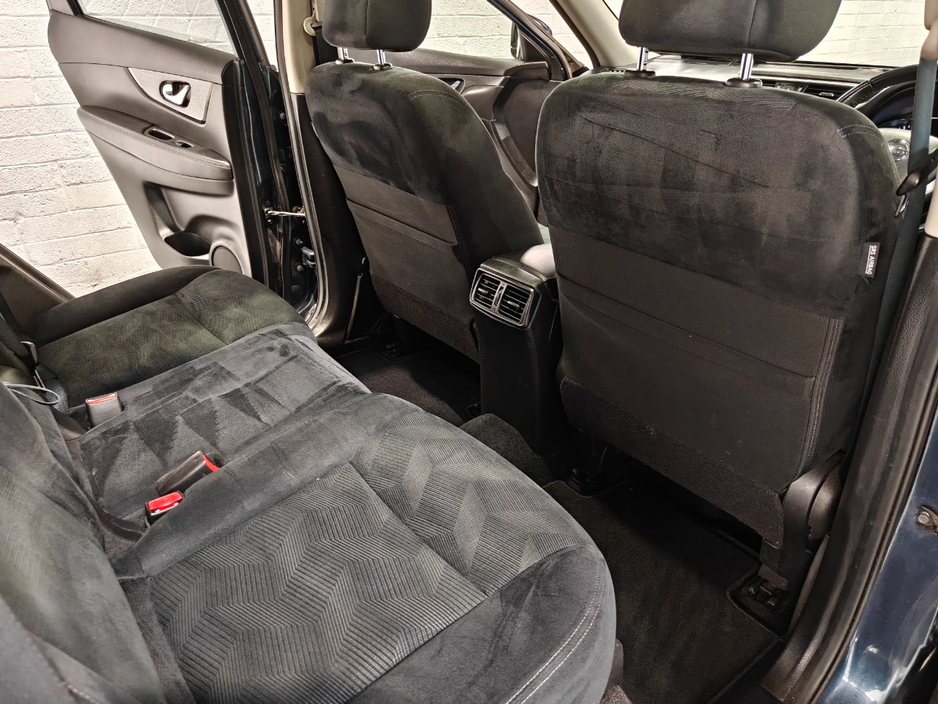 2016 Nissan X-Trail - image 18