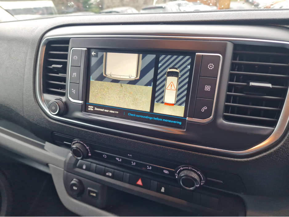 2019 Peugeot Expert - image 8