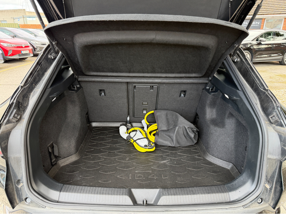 2023 Volkswagen ID.4 - image 22