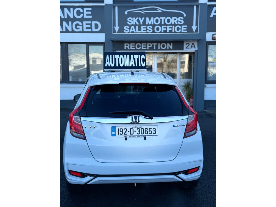 2019 Honda Fit - image 5