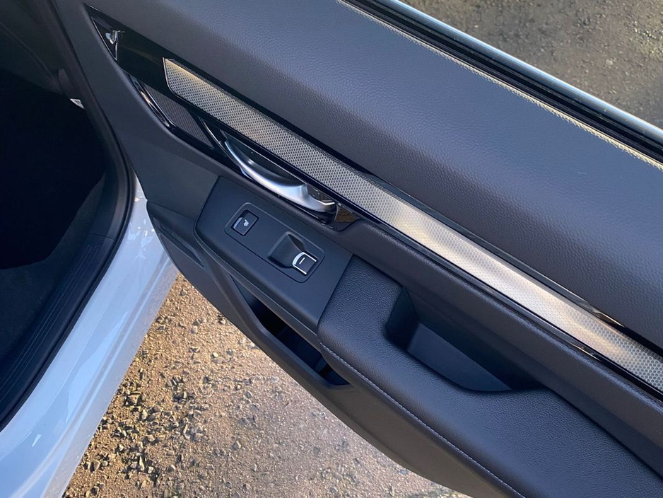 2025 Honda CR-V - image 30