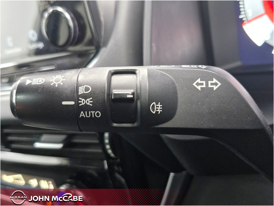 2021 Nissan Qashqai - image 24