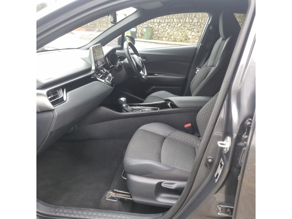 2023 Toyota C-HR HYBRID SPORT 4DR AUTO €25,950