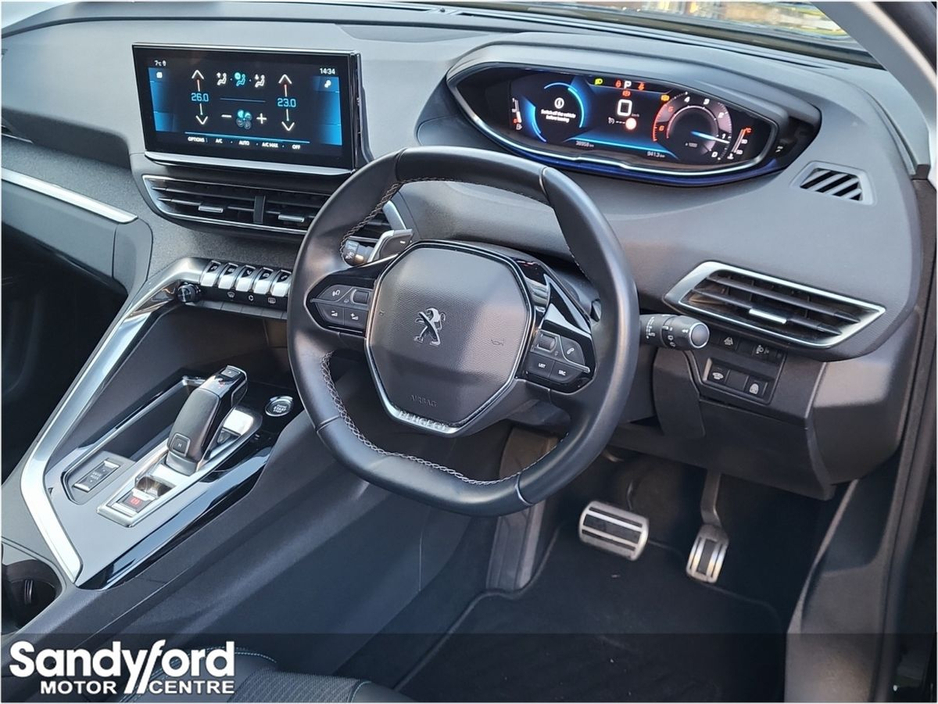 2022 Peugeot 5008 1.5 HDi AUTO ALLURE*HEATED SEATS*LOW MILES*F.S.H. €36,950