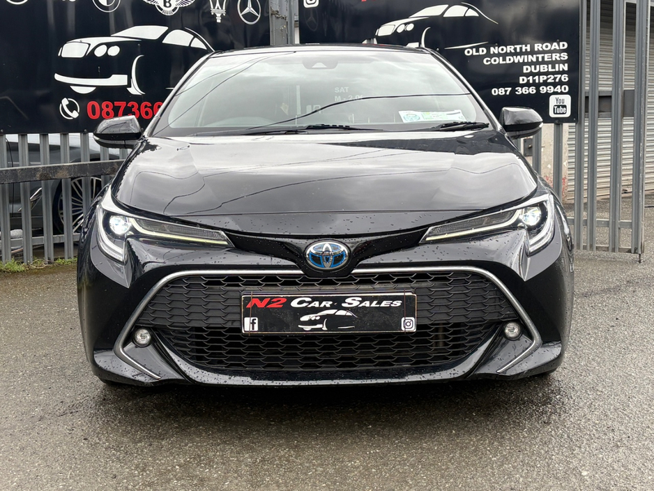 2019 Toyota Corolla - image 2