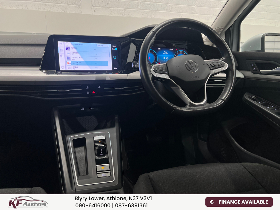 2023 Volkswagen Golf - image 21