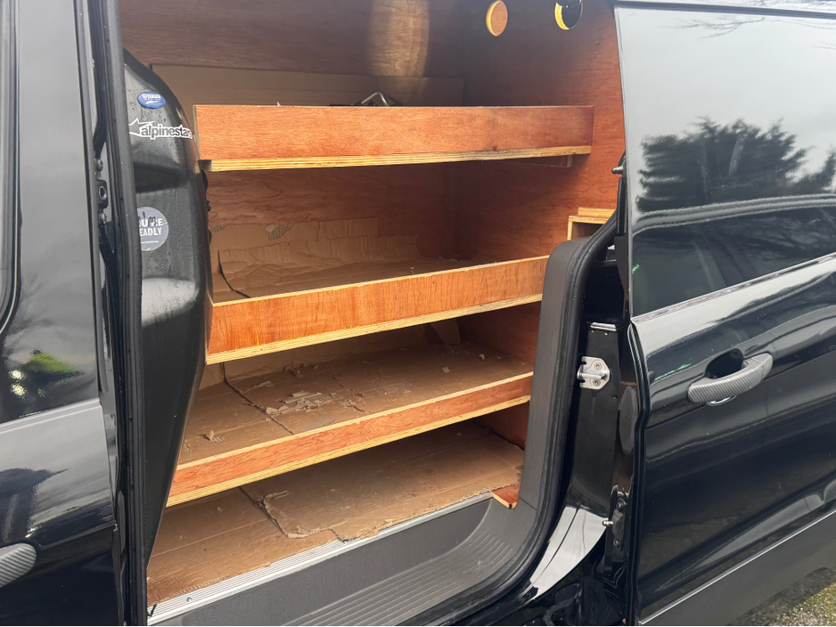 2019 Ford Transit Connect TREND LWB 1.5 100PS M6 €9,500