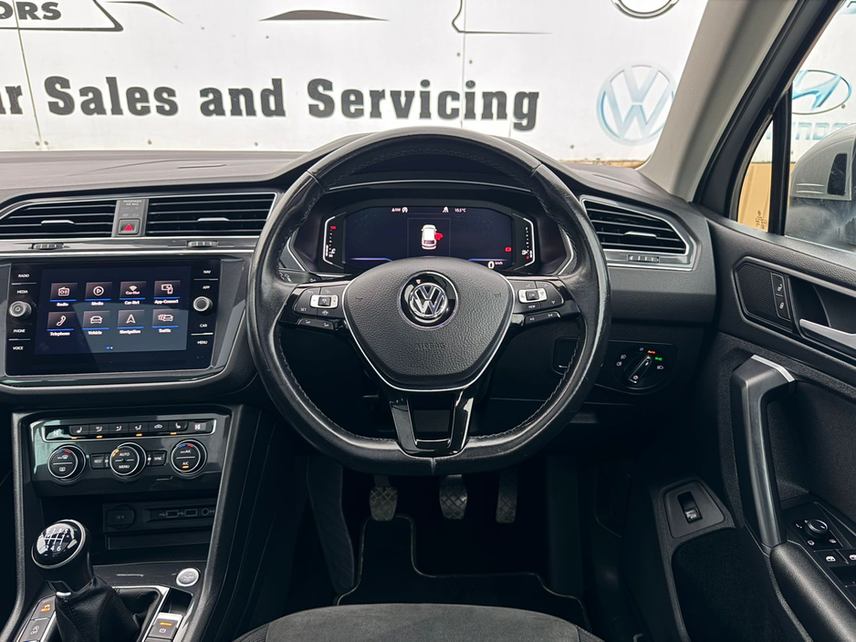 2019 Volkswagen Tiguan - image 36