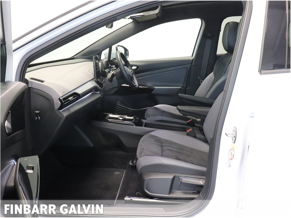 2023 Volkswagen ID.5 - image 10