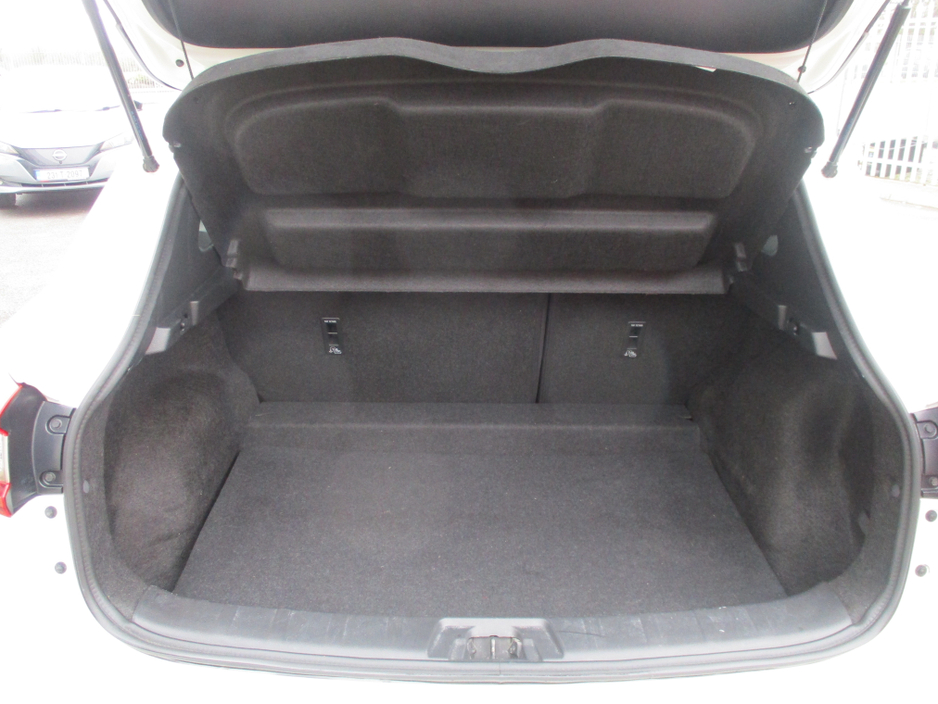 2020 Nissan Qashqai - image 13