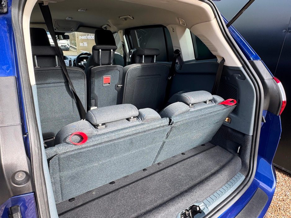 2015 Ford Grand C-Max - image 11