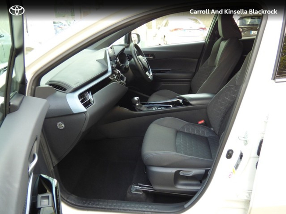 2021 Toyota C-HR Hybrid Sport €24,450
