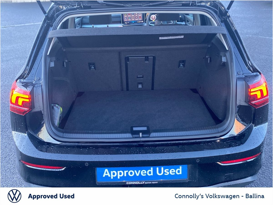 2025 Volkswagen Golf - image 10