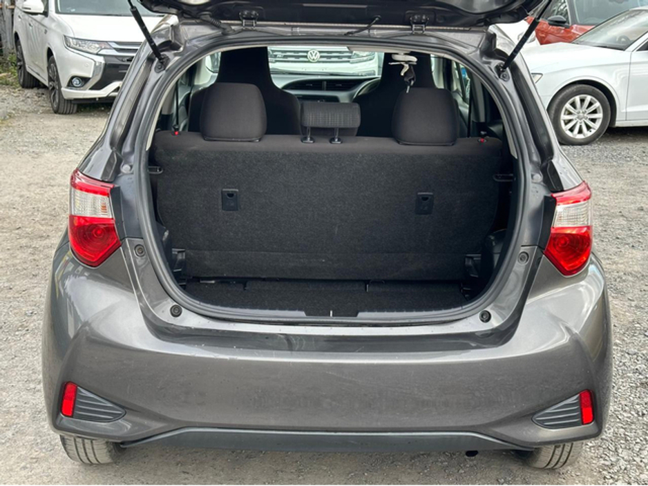 2017 Toyota Vitz /Yaris 1.0L Petrol Automatic (6236) €9,995