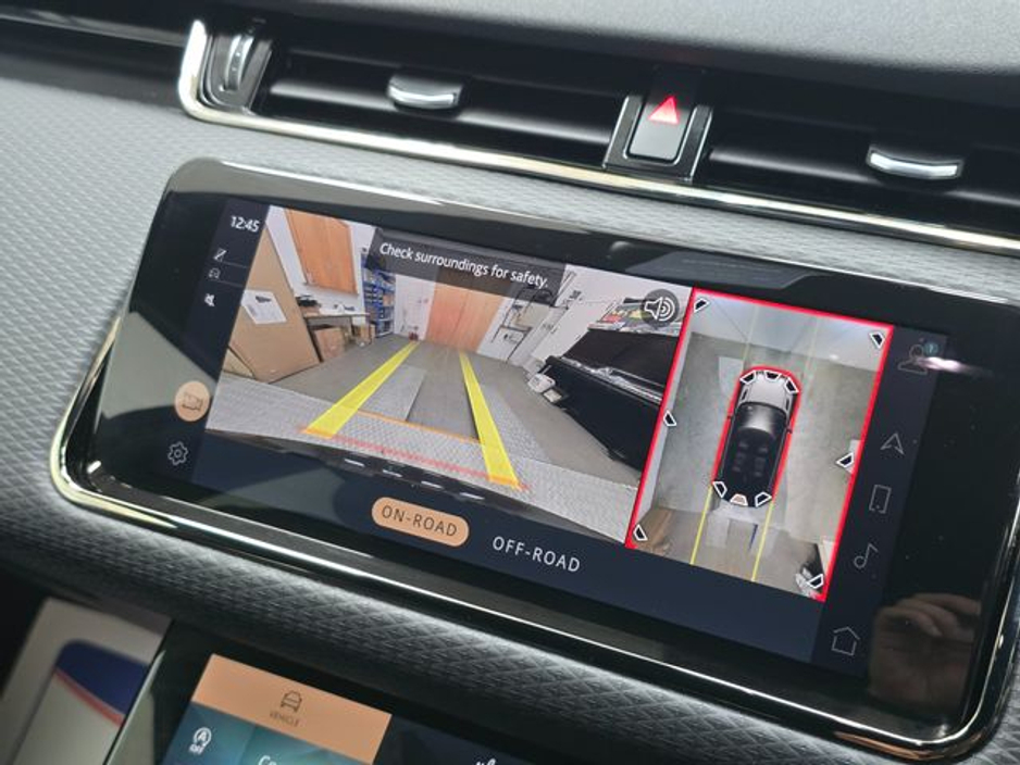 2021 Land Rover Range Rover Evoque - image 19