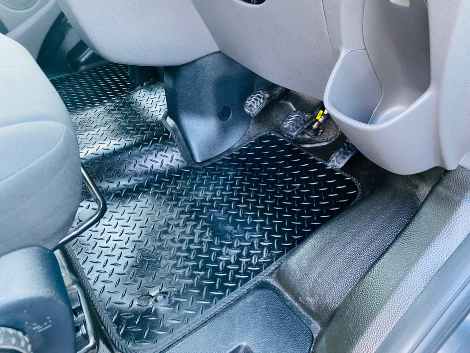 2021 Ford Transit Custom - image 12