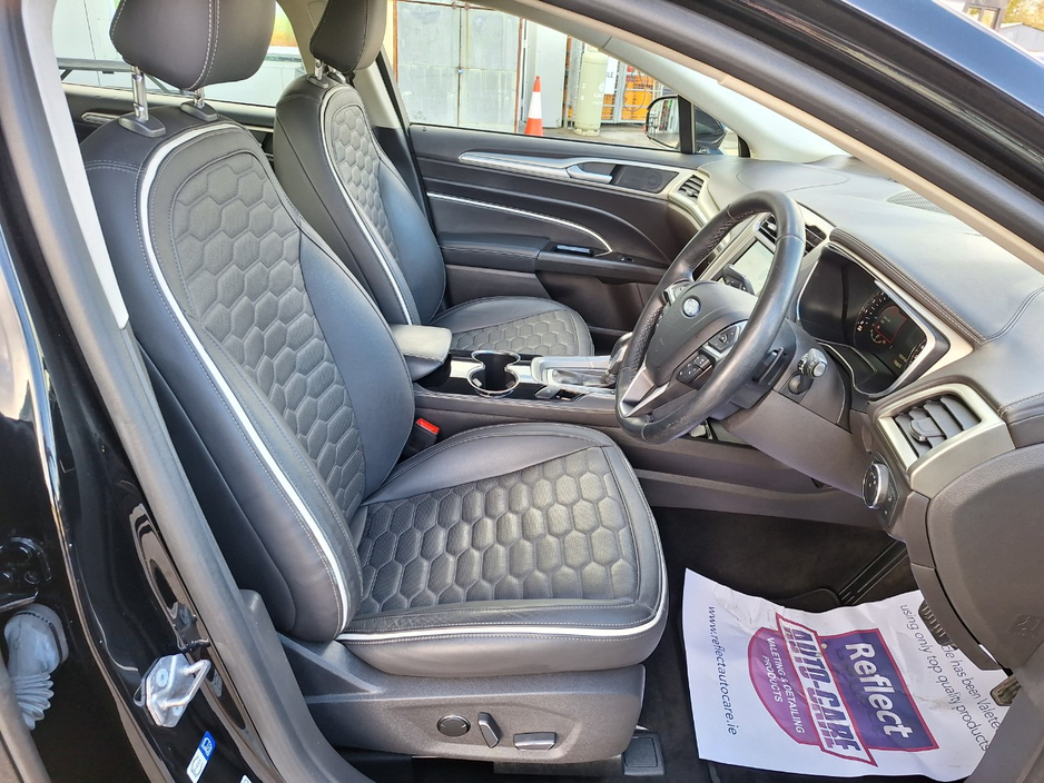 2018 Ford Mondeo - image 20