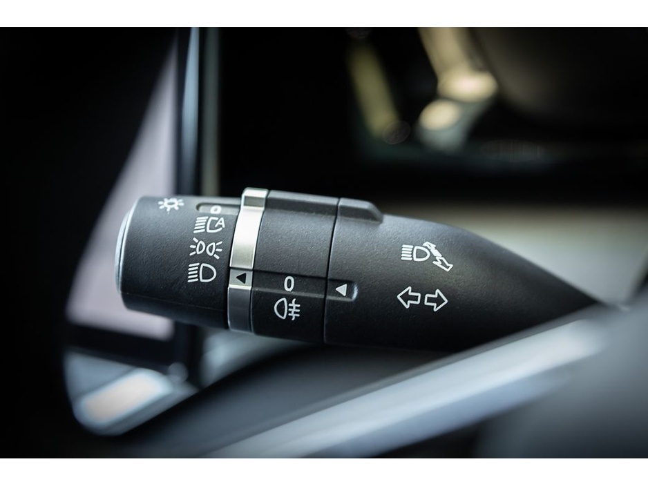 2025 BYD Seal U DM-I COMFORT €43,899