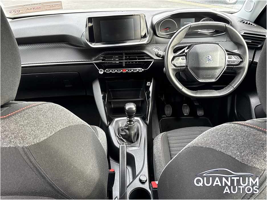 2022 Peugeot 2008 - image 15