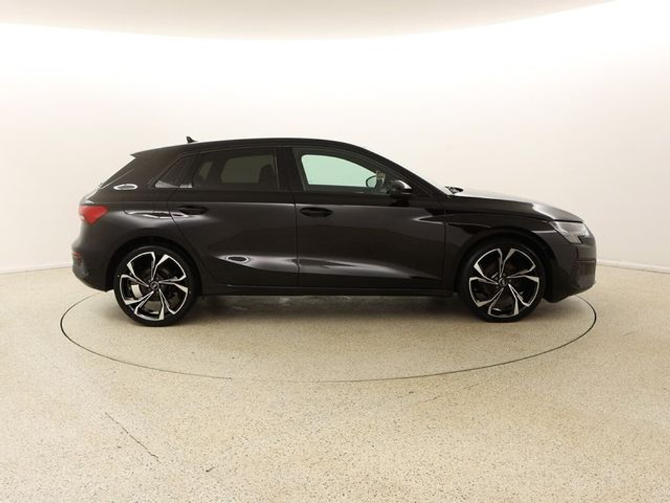 2022 Audi A3 - image 8