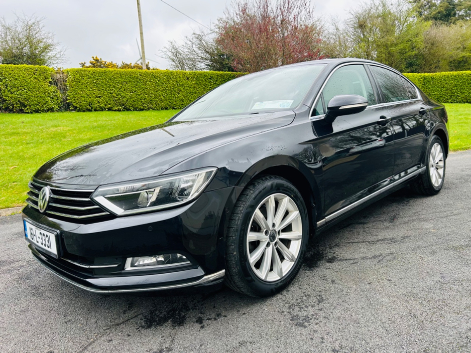 2016 Volkswagen Passat - image 14